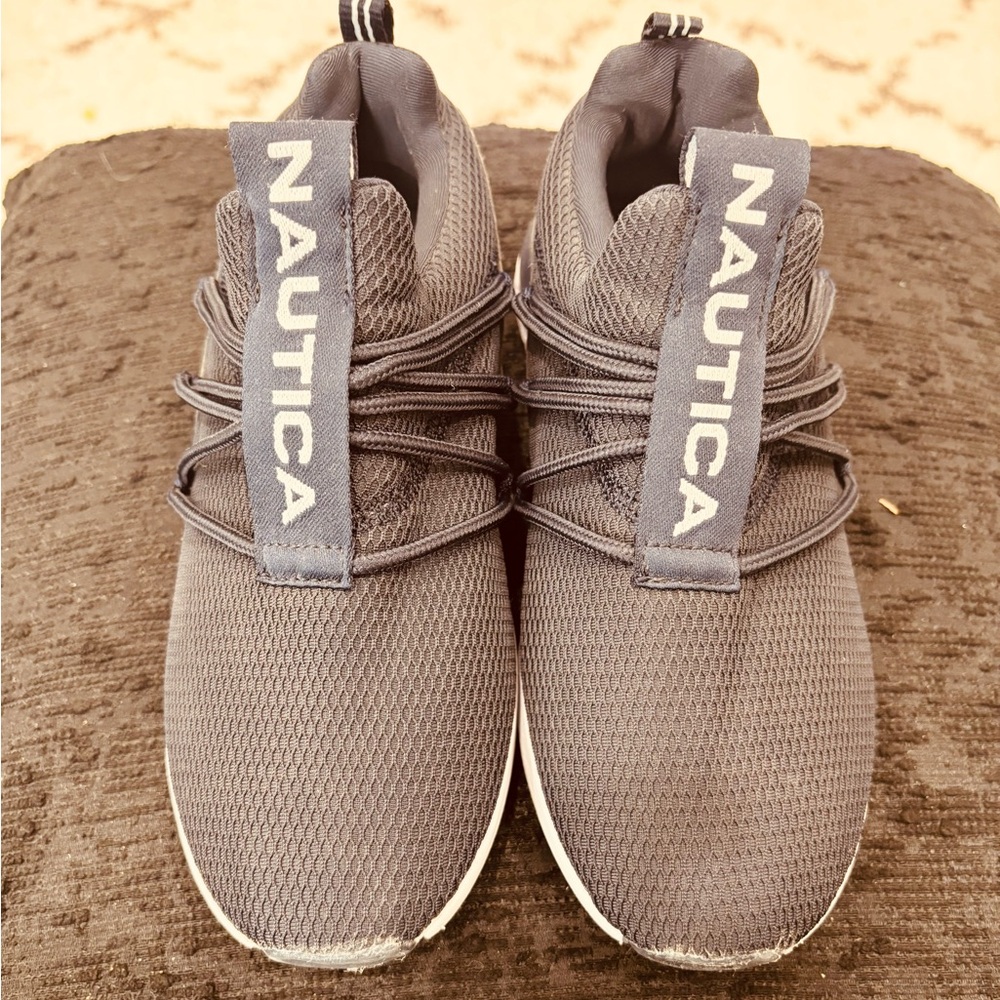 Nautica Men's Gray Athletic Shoes